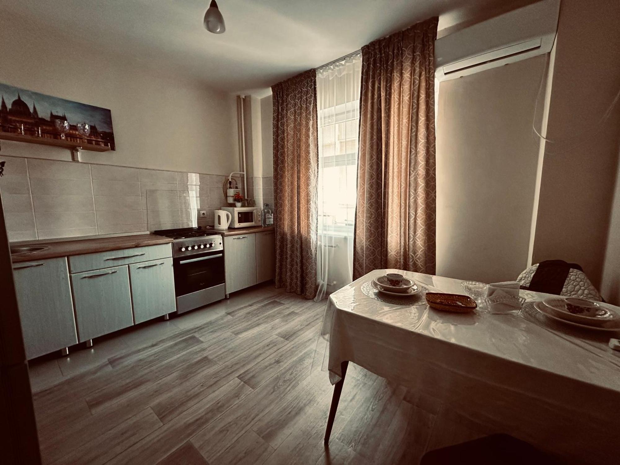 B&B Apart Atyraū Exteriör bild